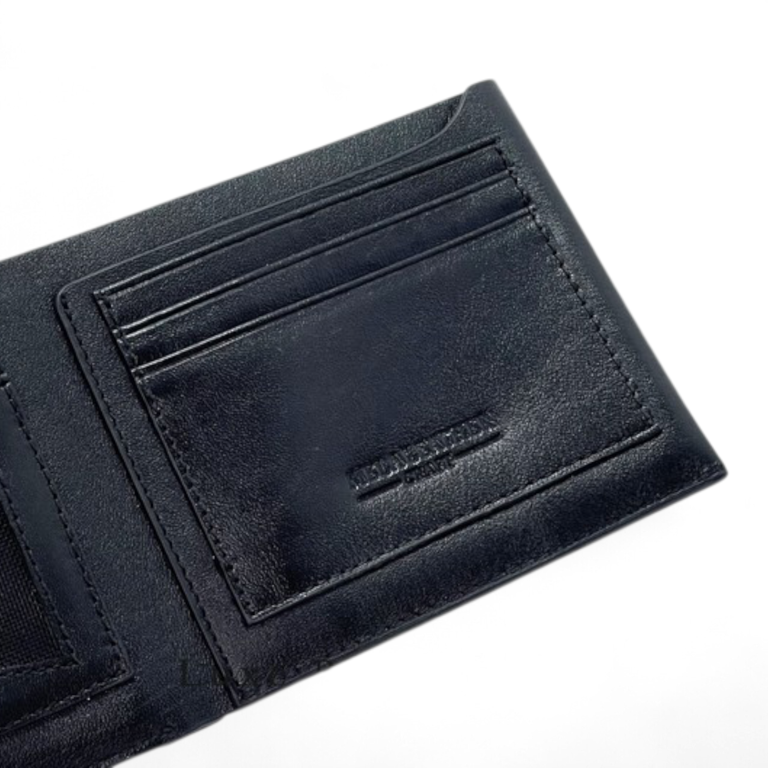 Luxe Bifold Wallet (Black) - Image 4